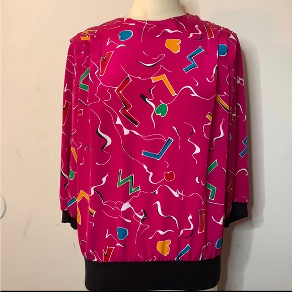 Tops - Vintage retro print blouse